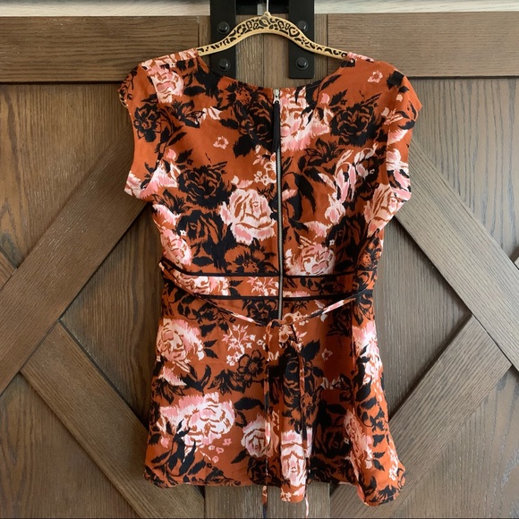 🎉HOST PICK🎉 Motherhood Maternity | Floral Blouse - Picture 2 of 3